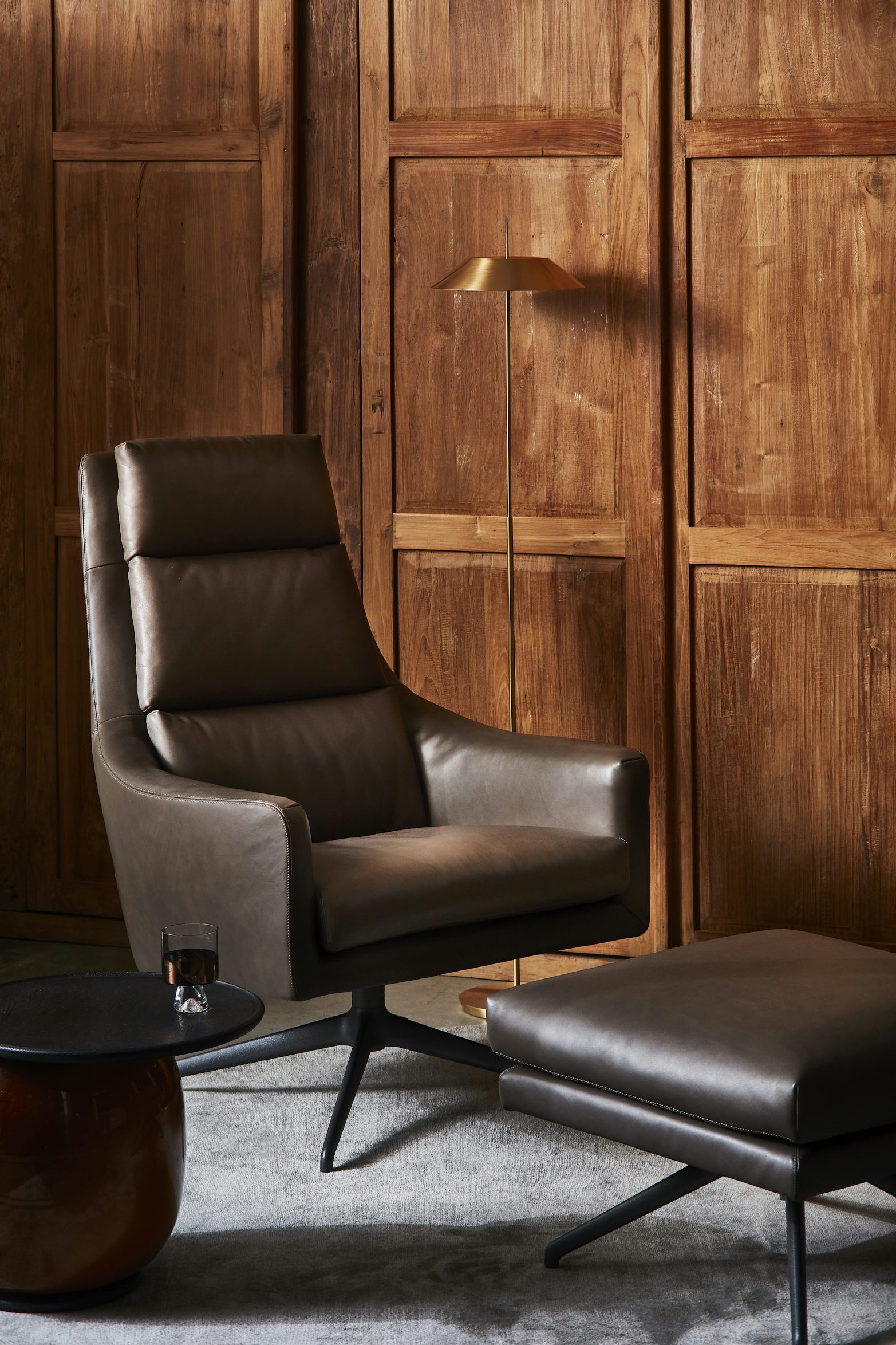 Linteloo Bel Air Lounge Chair Context Gallery 7
