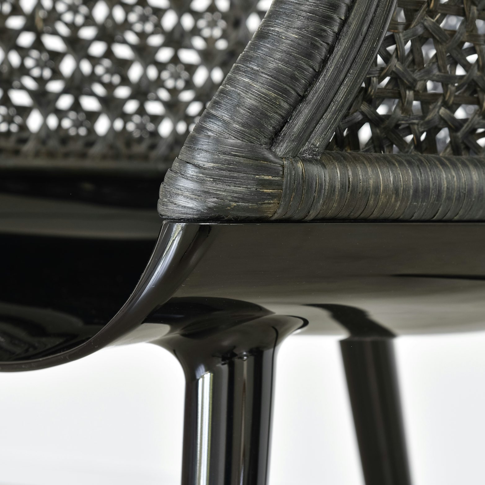 Cyborg Elegant Chair Marcel Wanders Studio Magis 10
