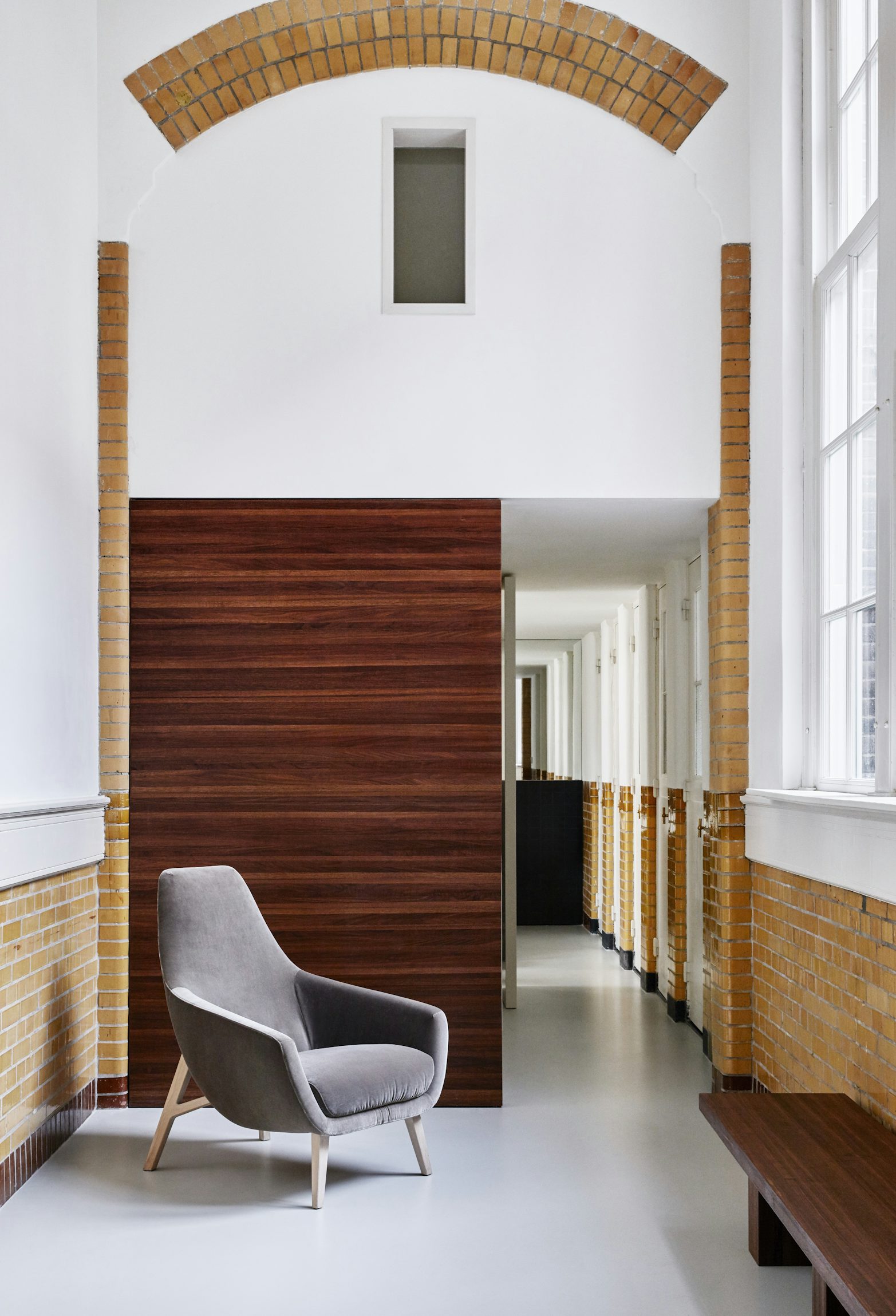 Enzo Lounge Chair Geert Koster 1