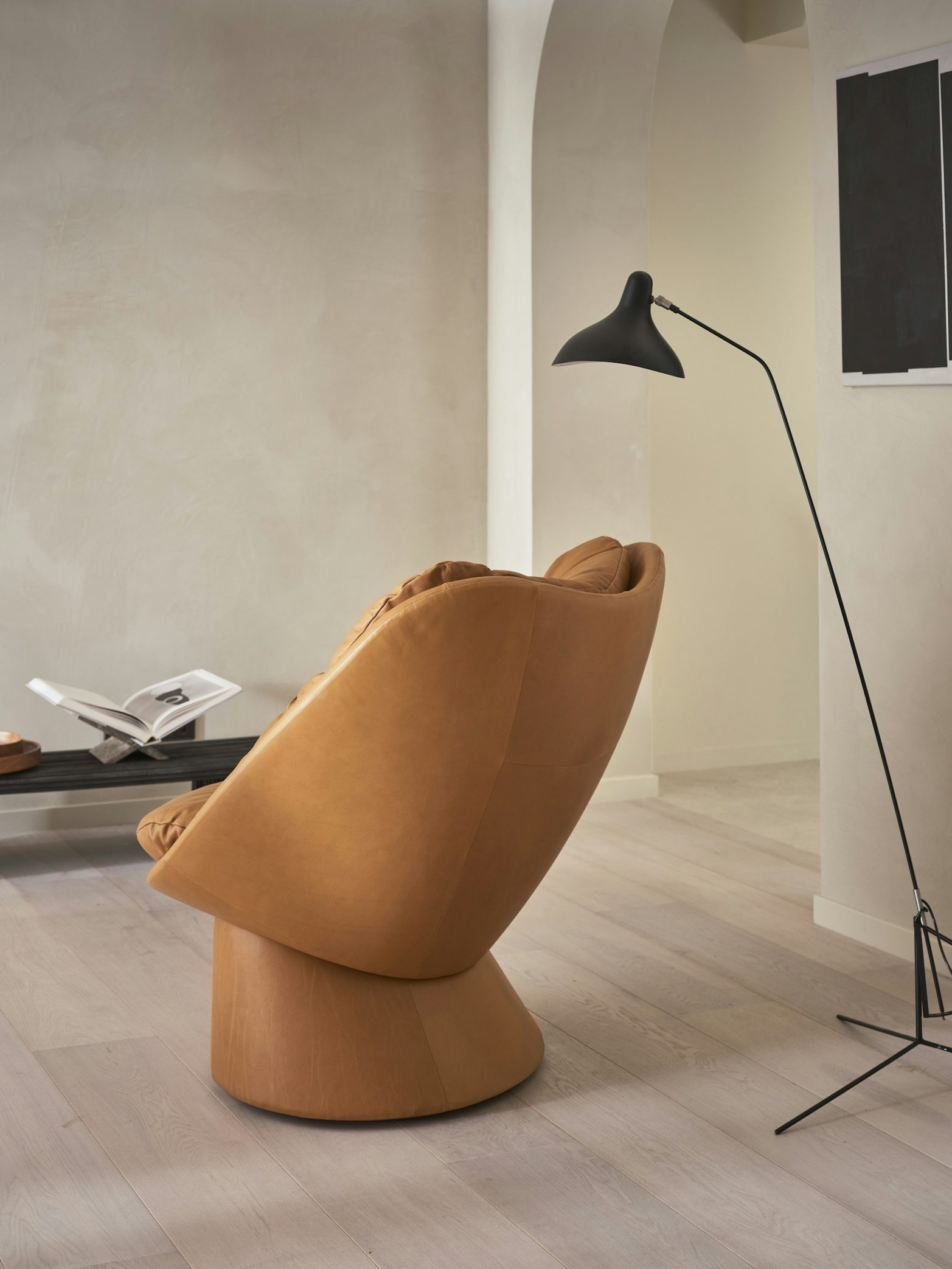 Fabian Lounge Chair Oliver Schick 3