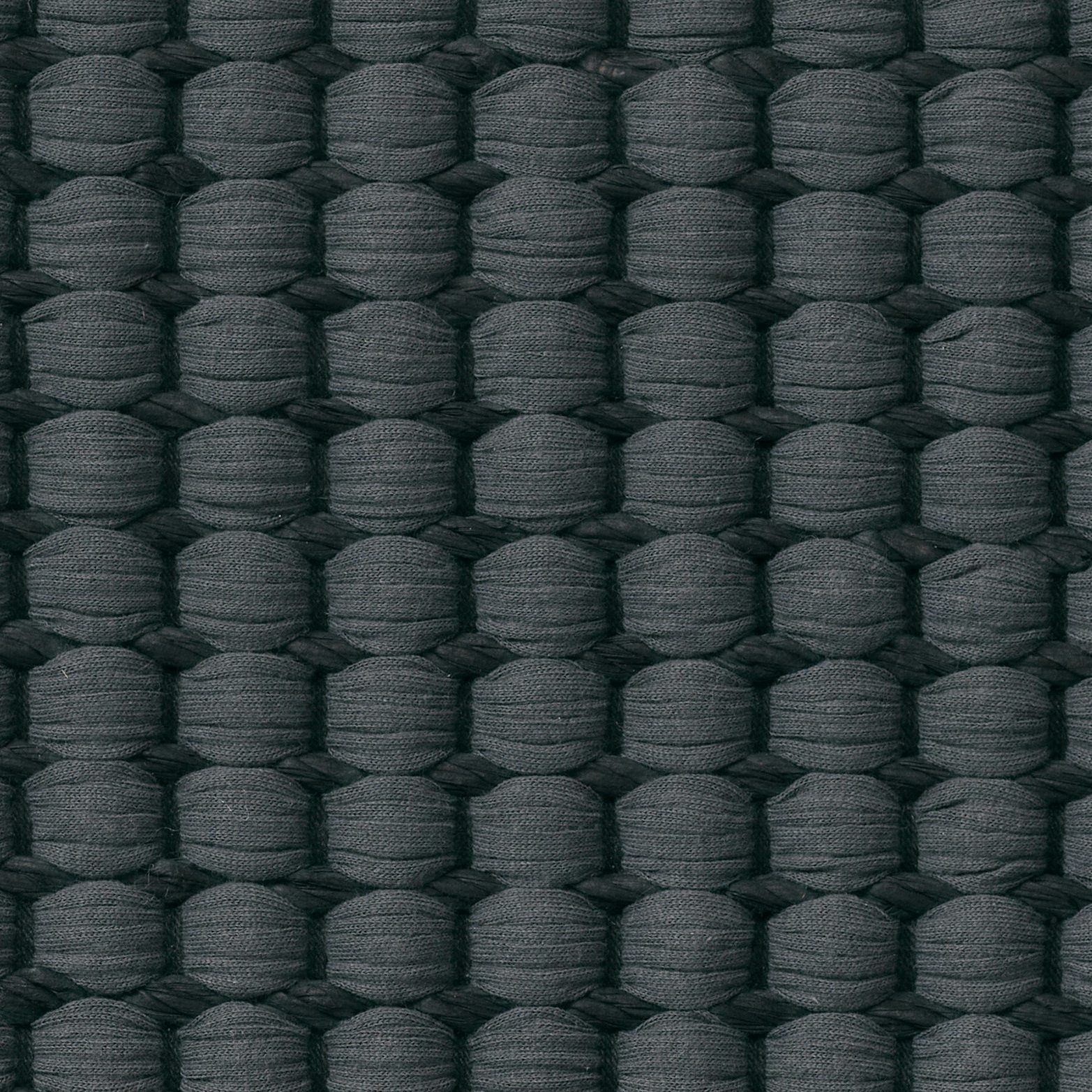 Duetoo Carpet Woodnotes DUETTO 3 Black Grey Hanna Korvella
