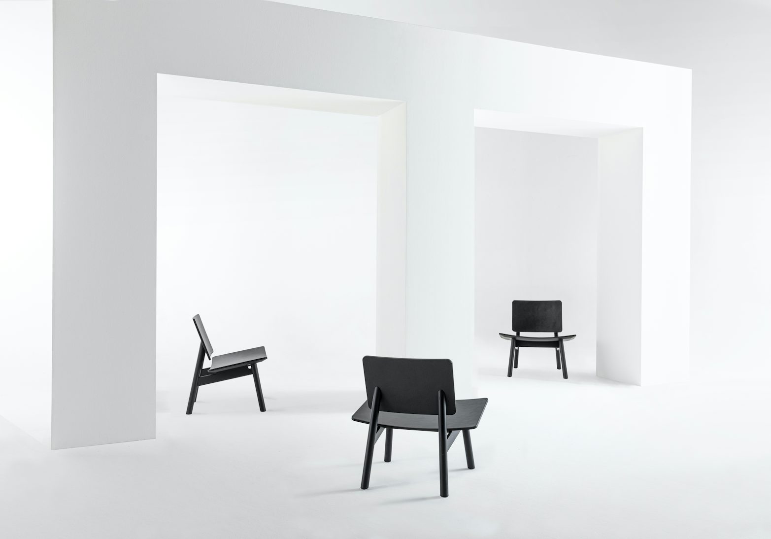 Hiroi chair jansky and dundera cappellini 3