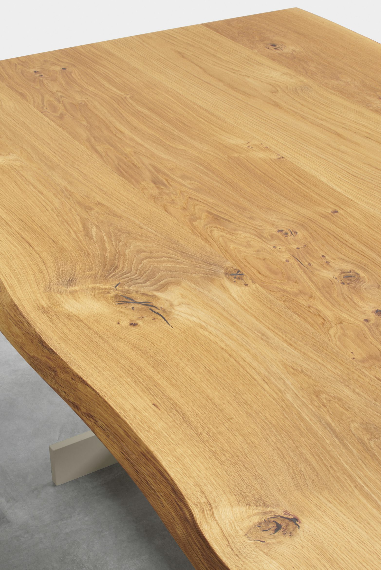 e15 kazimir table oiled oak tabletop