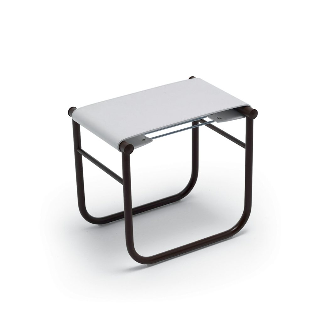 LC9 stool Charlotte Perriand Cassina 3