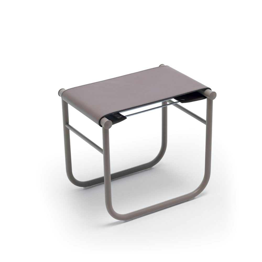LC9 stool Charlotte Perriand Cassina 7