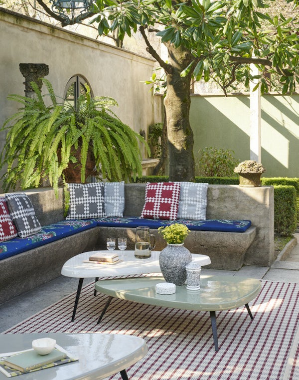 Mexique Outdoor Low Table Charlotte Perriand Cassina 6