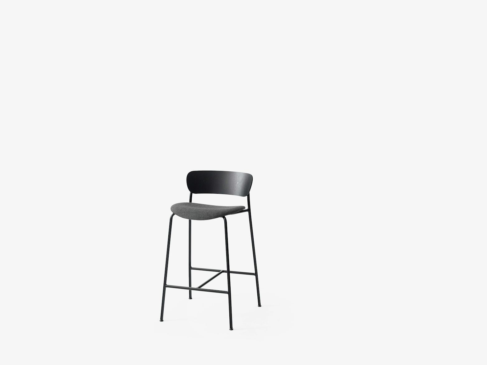Pavilion counter stool av8 anderssen and voll andtradition 1