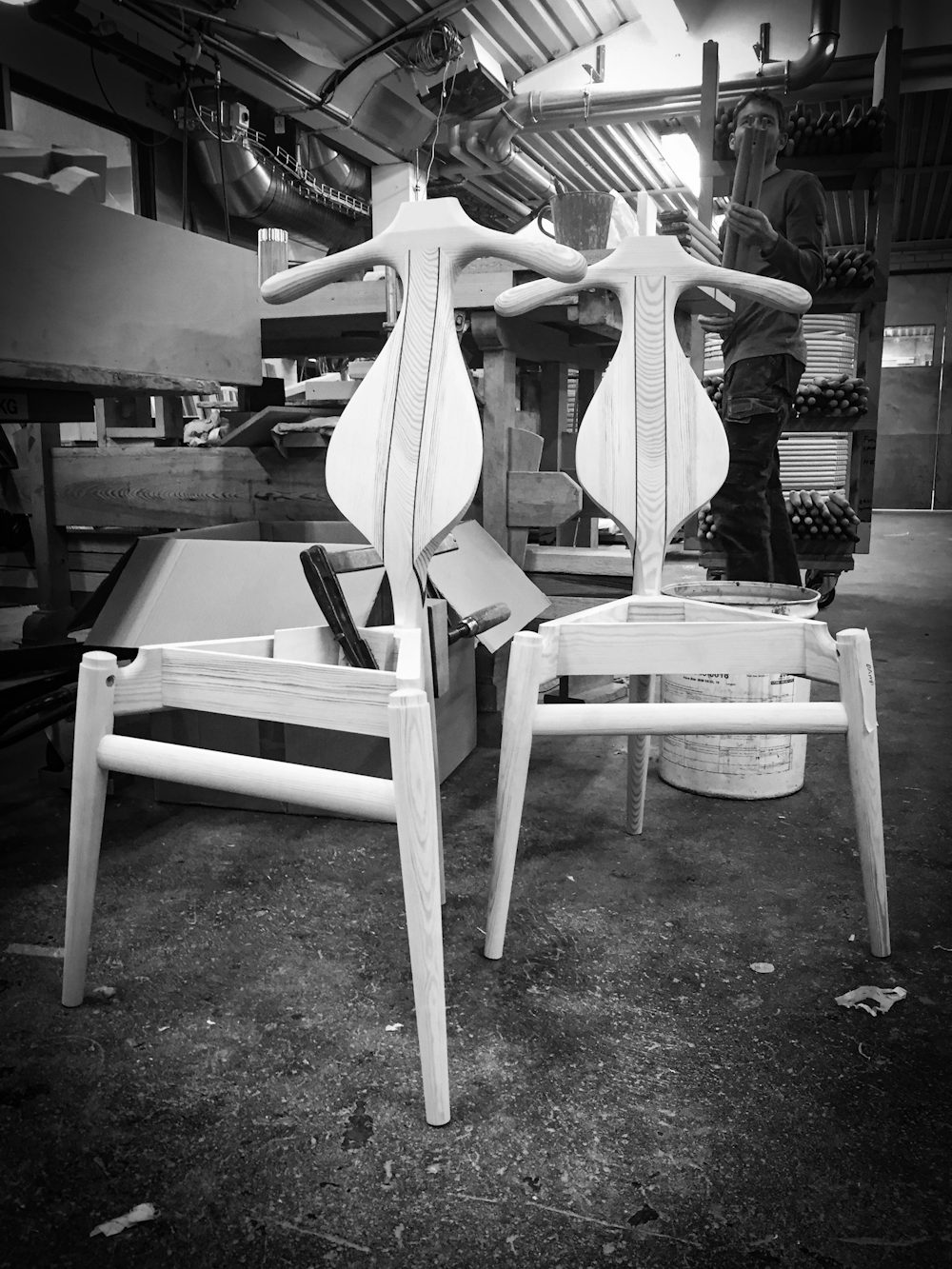PP Mobler PP250 Valet Chair Context Gallery 3