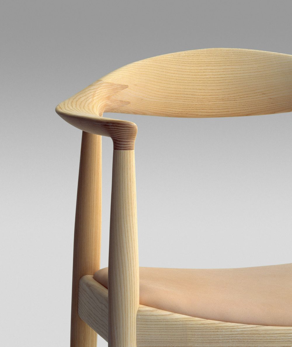 PP Mobler PP503 Round Chair Context Gallery 3