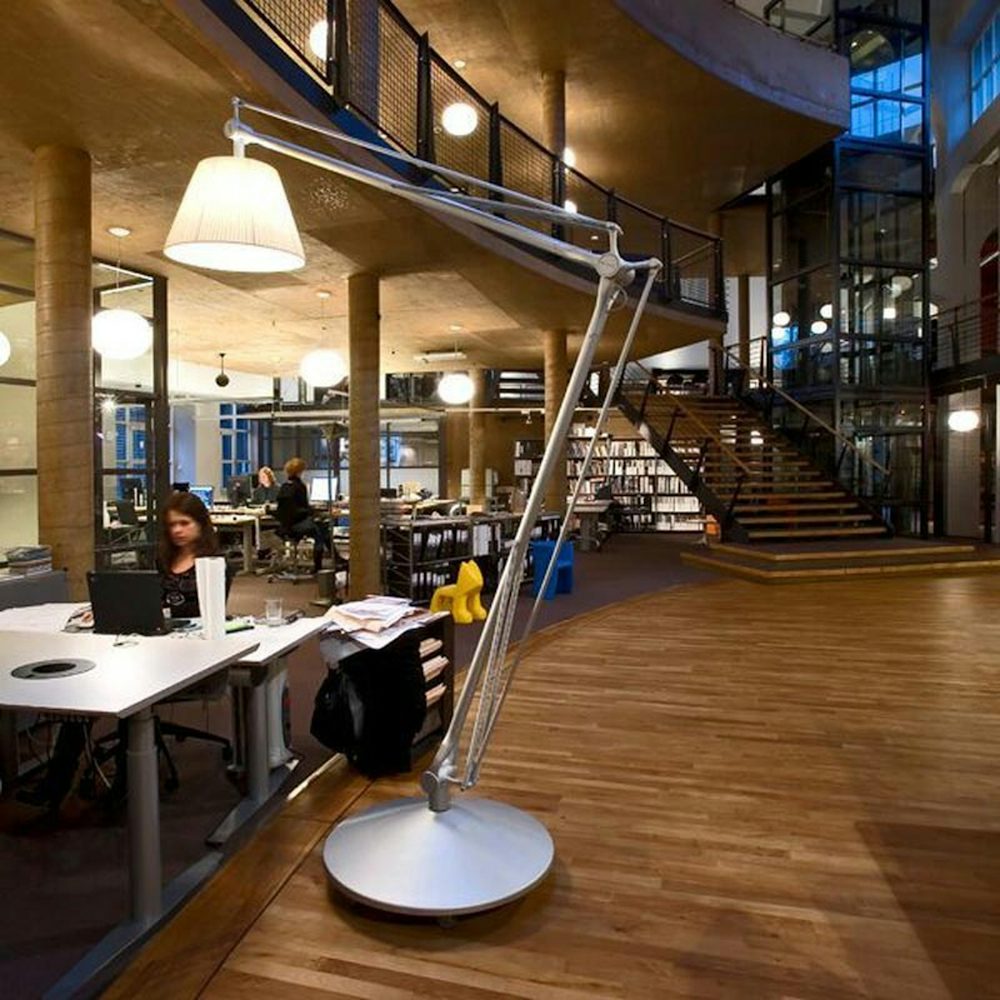 Superarchimoon Floor Lamp Philippe Starck flos 4