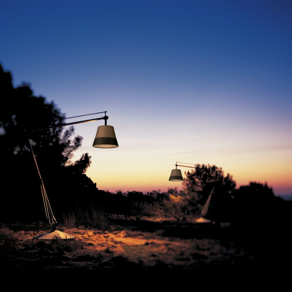 Superarchimoon Outdoor Floor Lamp Philippe Starck flos 8